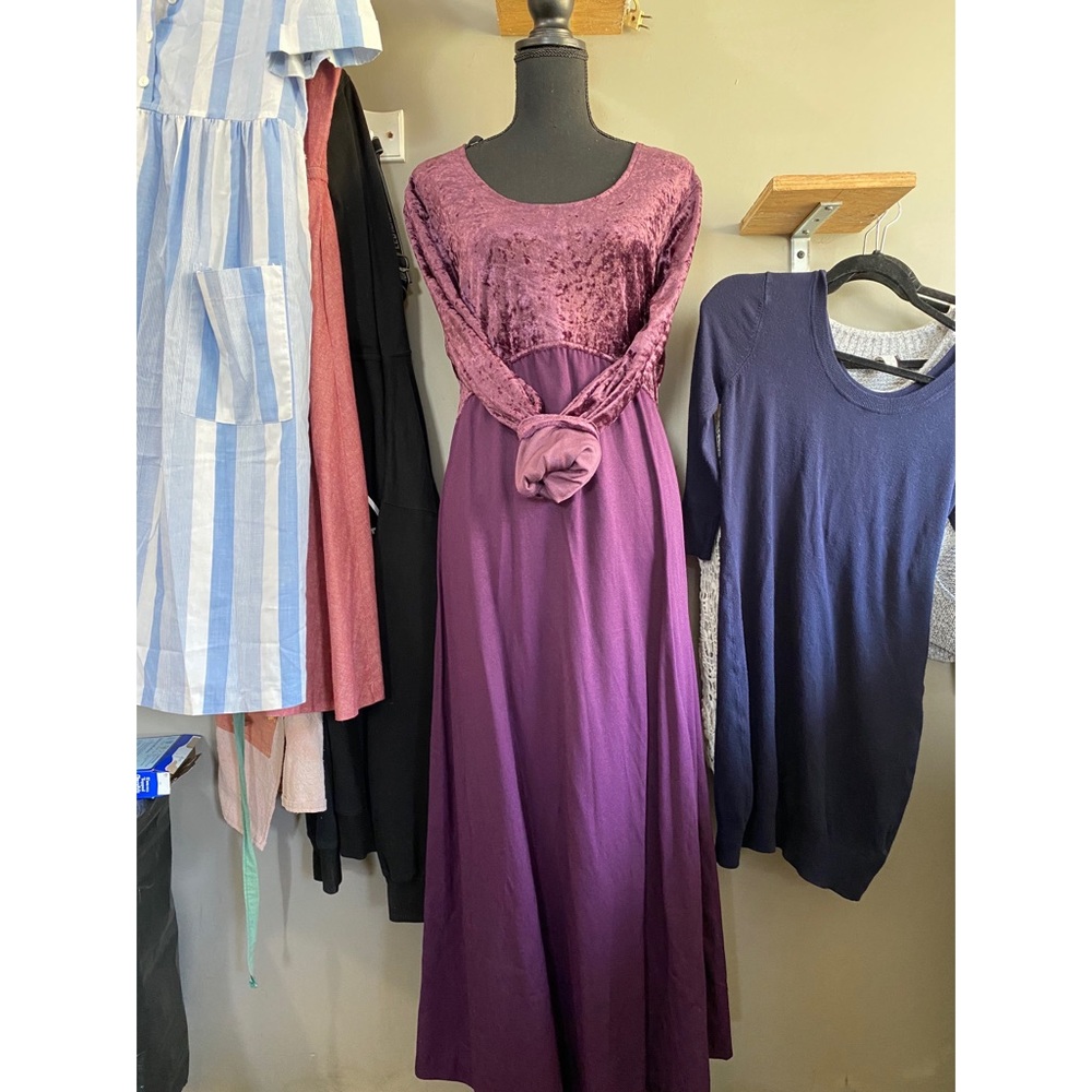Vintage long sleeve purple dress